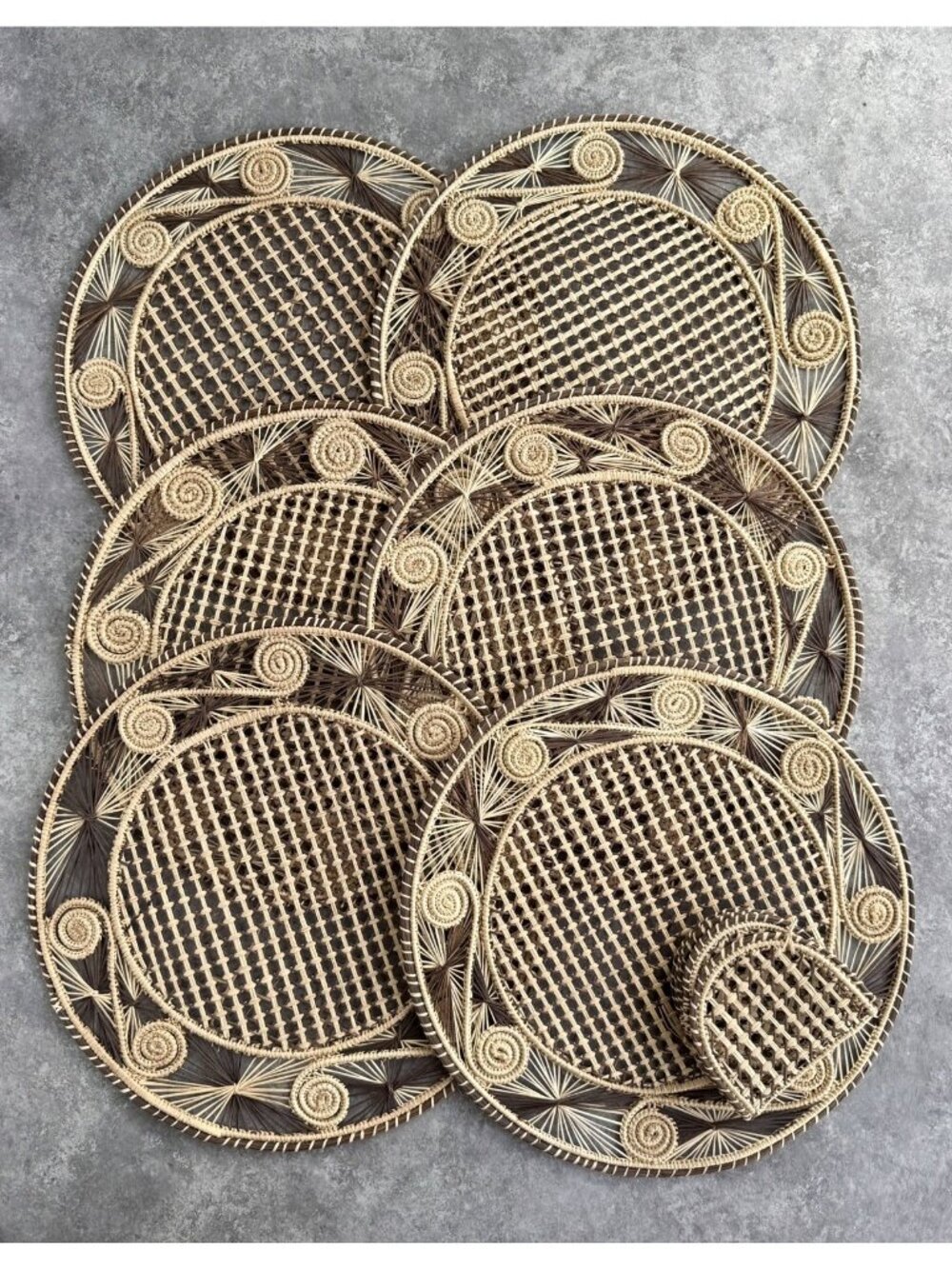 Natural Iraca Palm Fiber Handwoven Swirl Placemats w/ Coasters Set Of 6 Colombia